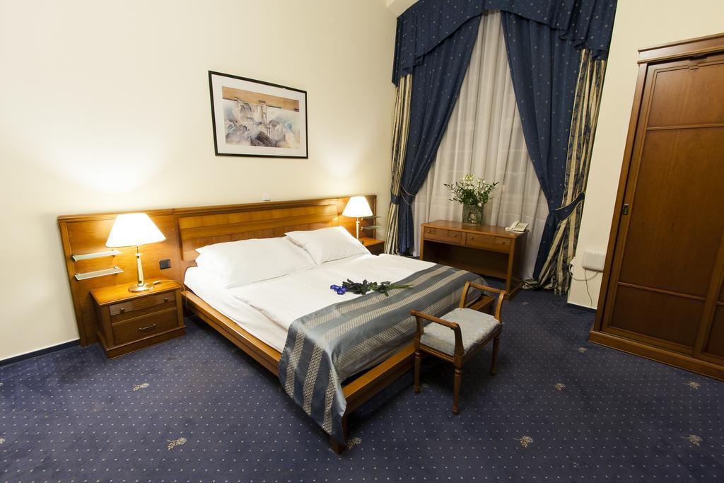 Hotel Modra Ruze Prague Luaran gambar